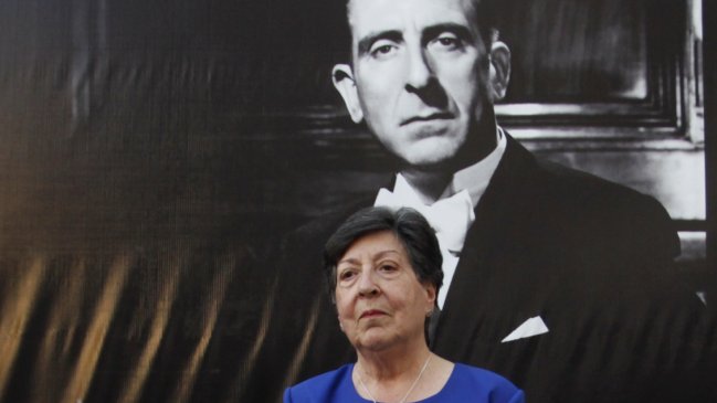 Carmen Frei criticó permanencia de Castillo: No hay condena legal, pero sí ética