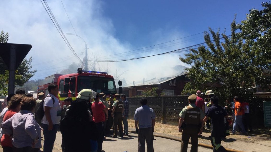 Incendio afectó a cuatro casas en Valdivia