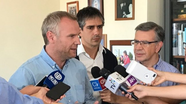 La Reina y Lo Barnechea se suman a Lavín en apoyo a 