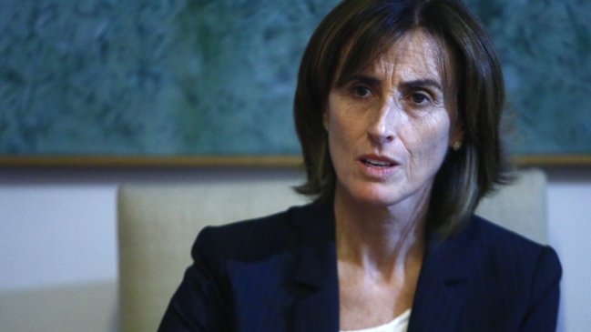 Ministra Cubillos ubicó al hijo de Carlos Larraín en puesto clave del Mineduc