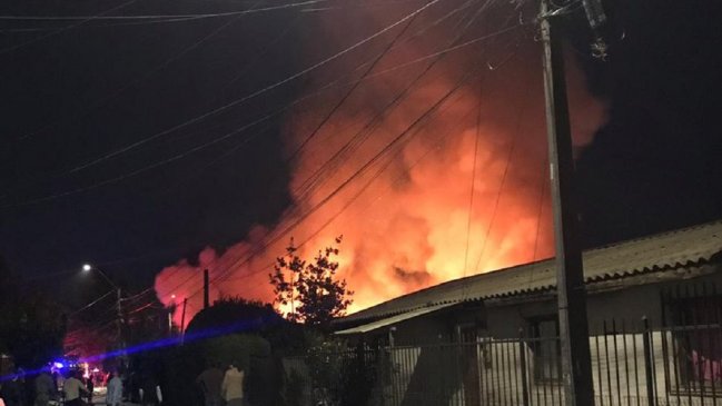 Dos casas afectadas dejó incendio en Graneros