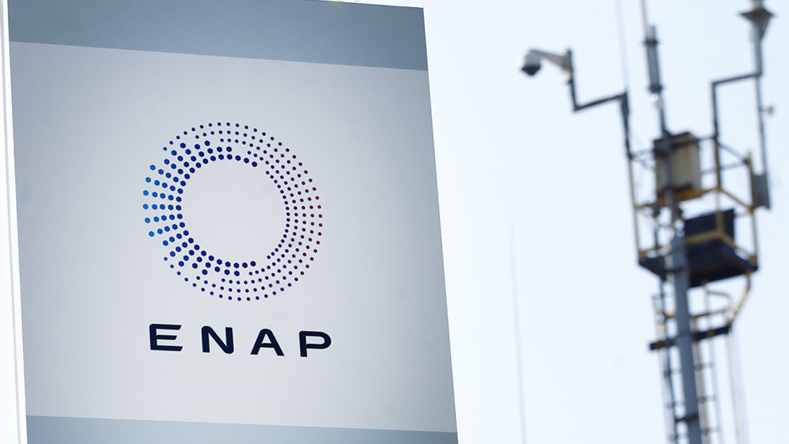 Los millonarios bonos que pagó Enap en medio de la crisis