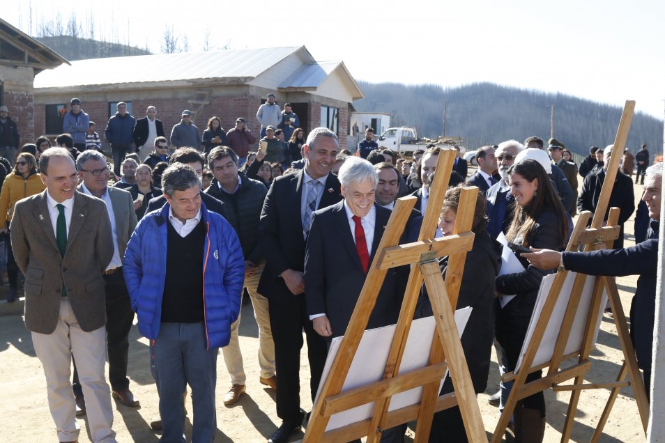 Pobladores de Santa Olga amenazan con tomas de carretera por bonos atrasados
