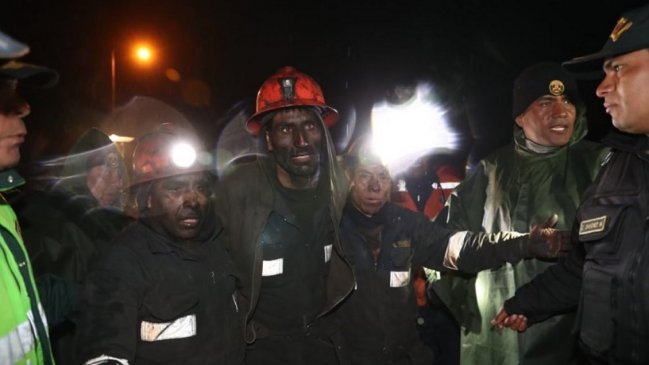 Rescataron a los cuatro mineros atrapados en una mina de carbón en Perú