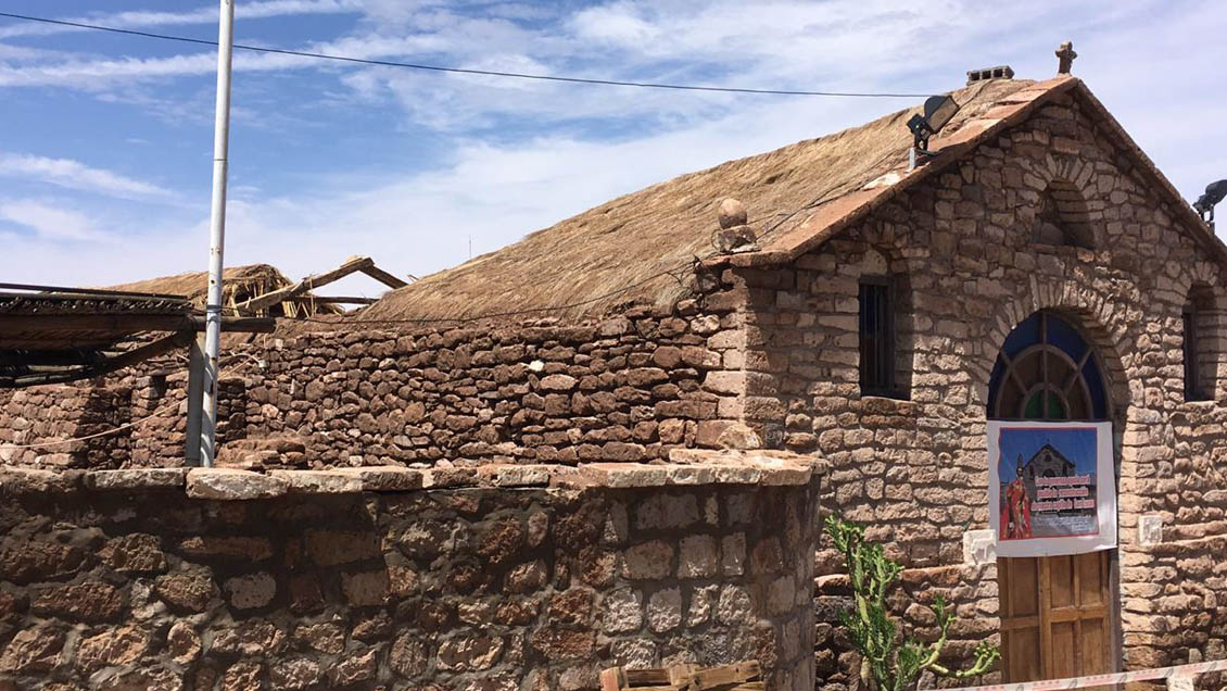 San Pedro de Atacama: Preocupación por caída del techo de iglesia de Toconao