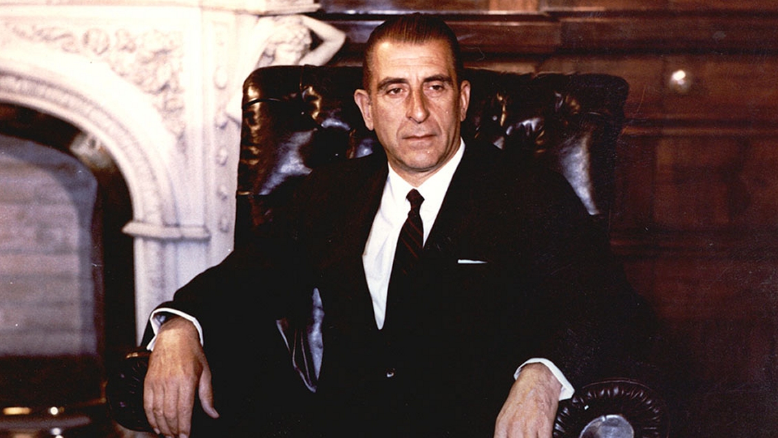 DC llamó a la U. Católica a hacer un 