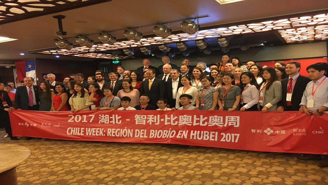 Contraloría objetó millonario viaje de autoridades del Biobío a China y pidió intervención del CDE