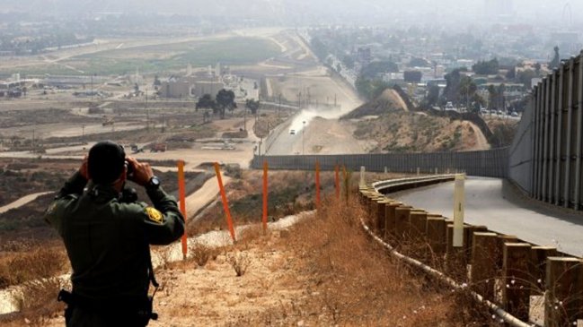 EEUU: Agente fronterizo hirió a conductor de auto que huía a México