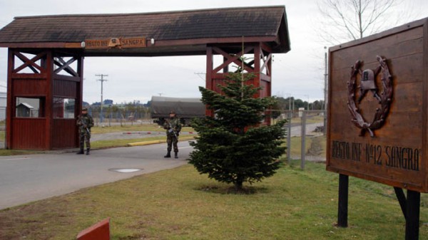 Solicitan a Sernameg indagar supuesto abuso sexual en regimiento Sangra de Puerto Montt