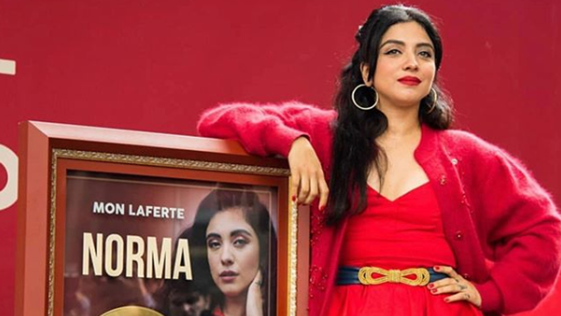 Mon Laferte adelanta proyecto que mezcla cuecas y mariachi