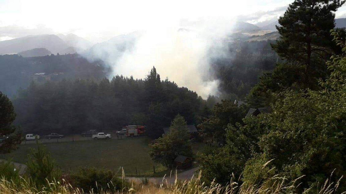 Alcalde de Cochrane e incendio forestal sin control: Somos 