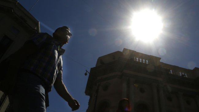 Nueva temperatura récord para febrero en Santiago Centro