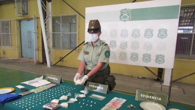 Carabineros desbarató banda que vendía drogas sintéticas en las redes sociales