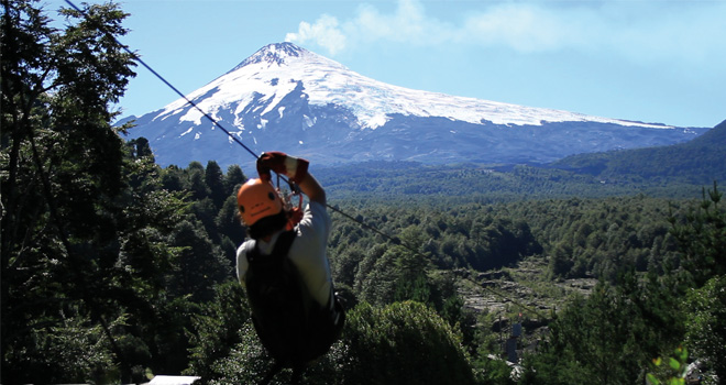 Fuera de riesgo vital continúa internado deportista que cayó haciendo canopy