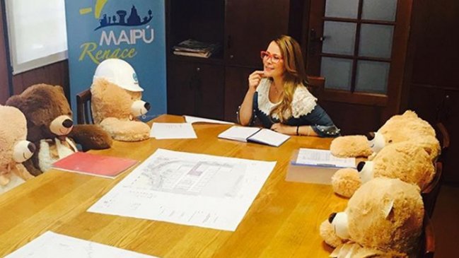 Contraloría abre nueva indagatoria sobre Cathy Barriga: Gastó 54 millones en peluches