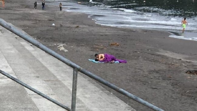 Captan a pareja teniendo sexo a plena luz del día en playa del Biobío