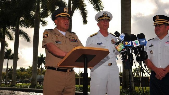 EE.UU. pide a militares en Venezuela actuar 