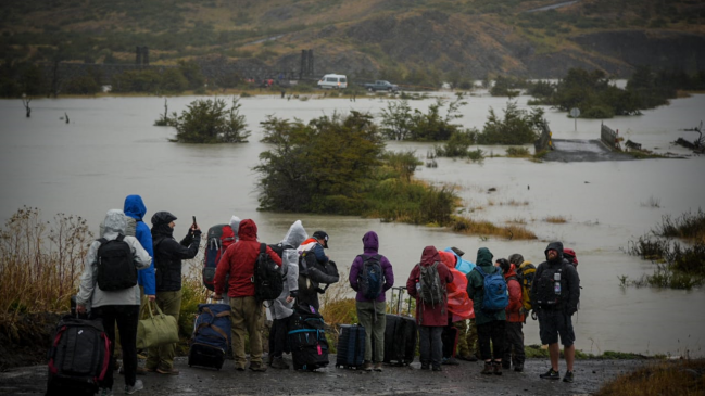 Torres del Paine: Onemi rebaja emergencia a alerta amarilla