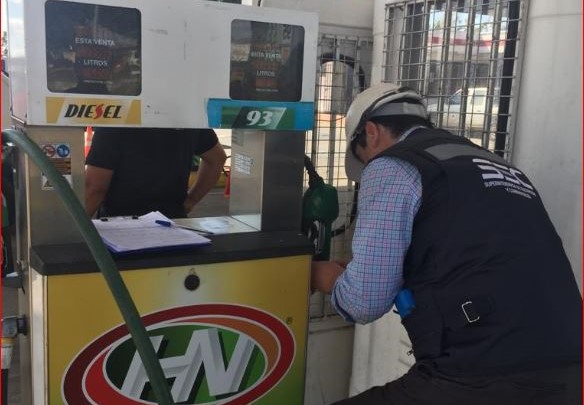 Clausuran surtidor de combustible por fuga que afectó a vivienda vecina en Chillán