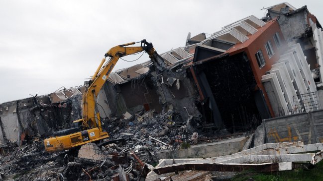 A nueve años del 27F familiares de víctimas y sobrevivientes del edificio Alto Río preparan conmemoración