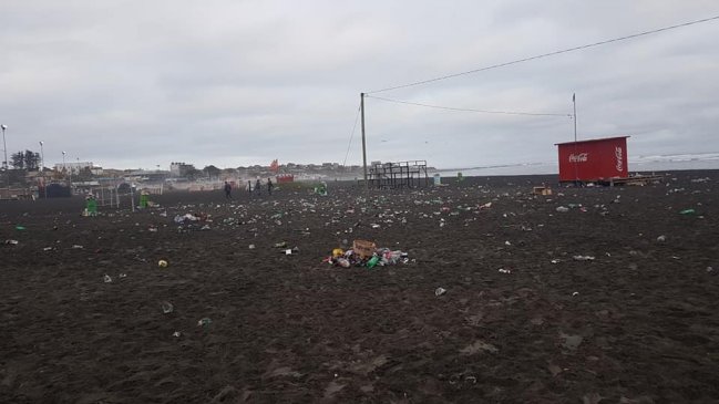 Municipio de Pichilemu apuntó que situación de basura en las playas está controlada