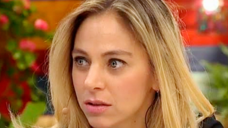 Tuiteros critican a Mariana Derderián por repasar rutina de Dino Gordillo pese a ser vista riendo