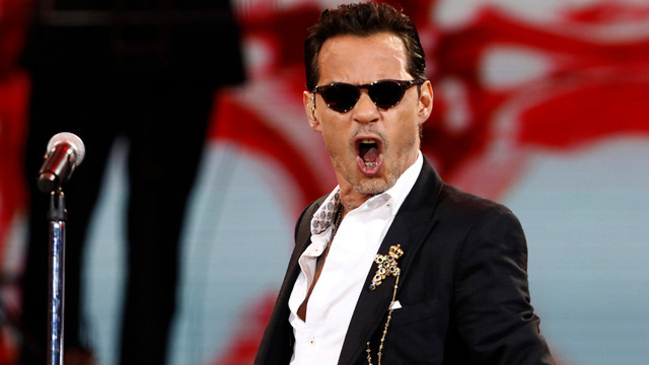 Nuevamente critican sonido tras inicio del show de Marc Anthony