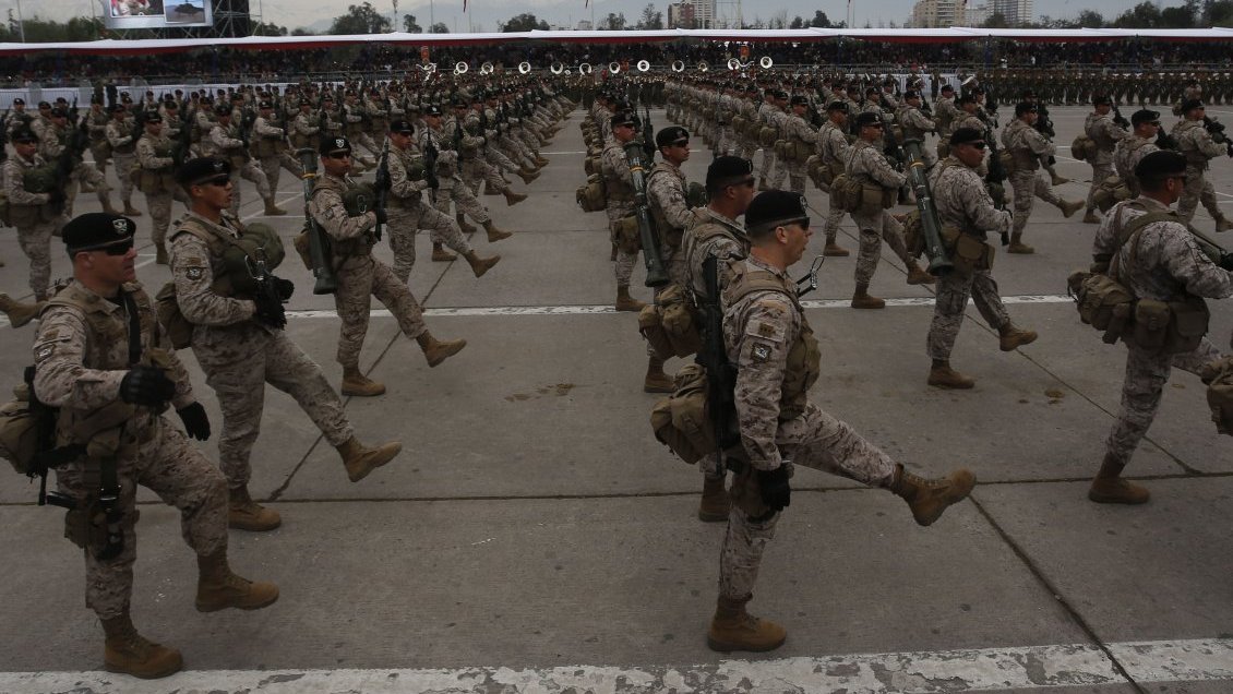 Gobierno puso urgencia a proyecto que regula los gastos reservados de las FF.AA.