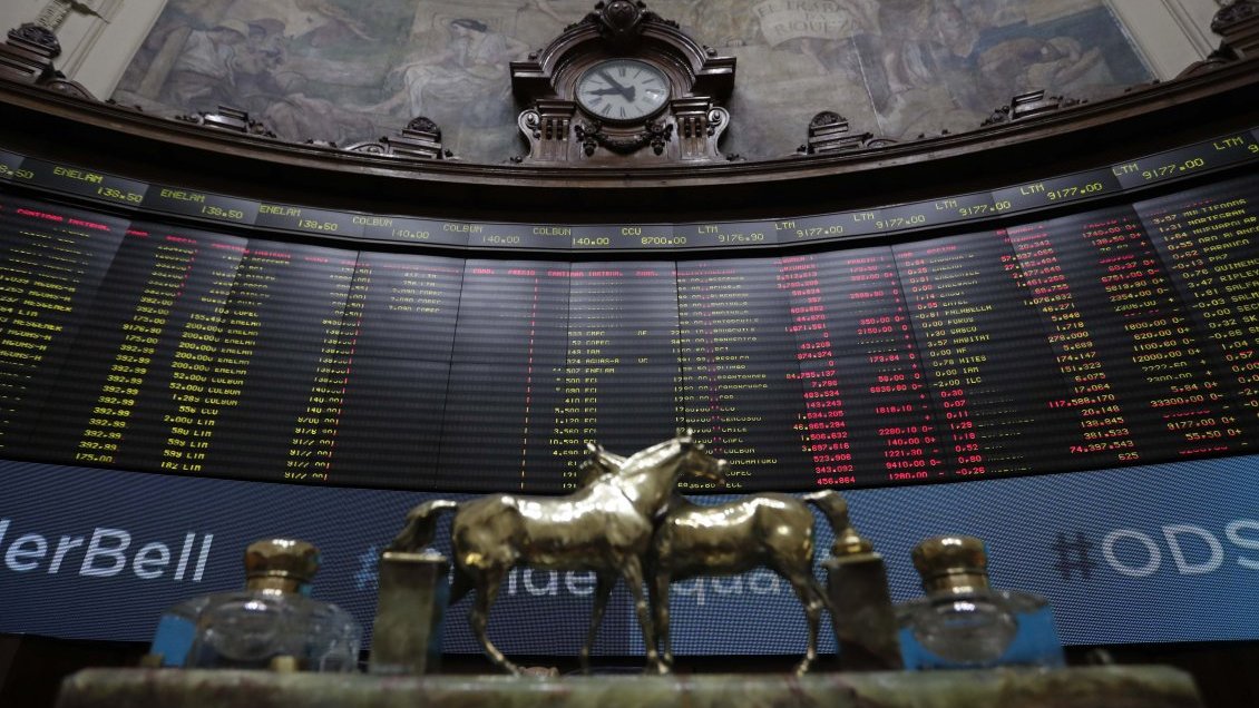 Bolsa de Comercio de Santiago perdió en un día todo lo ganado en febrero