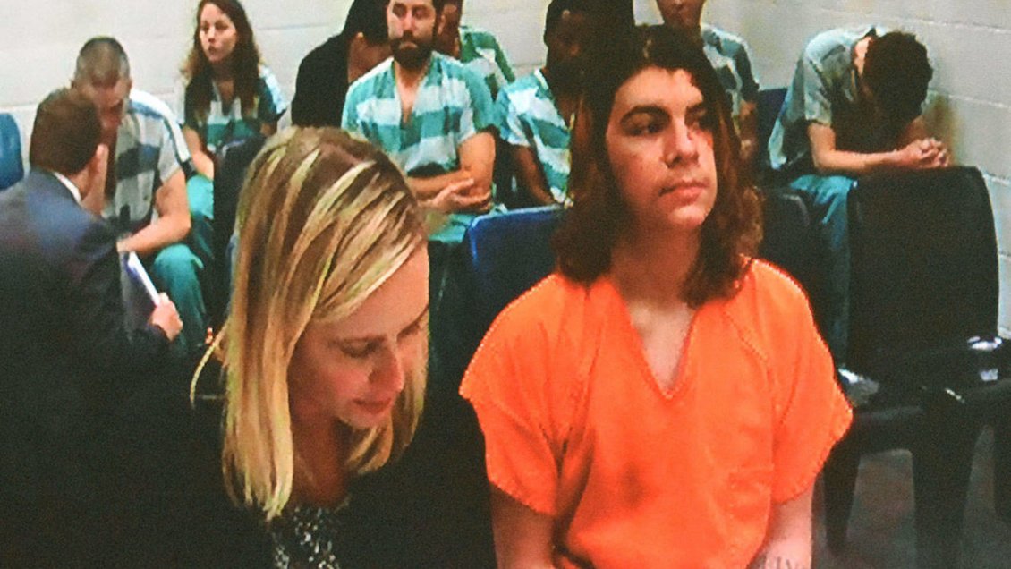 Joven fue condenado a 22 años de cárcel por planear masacre en colegio de EE.UU.