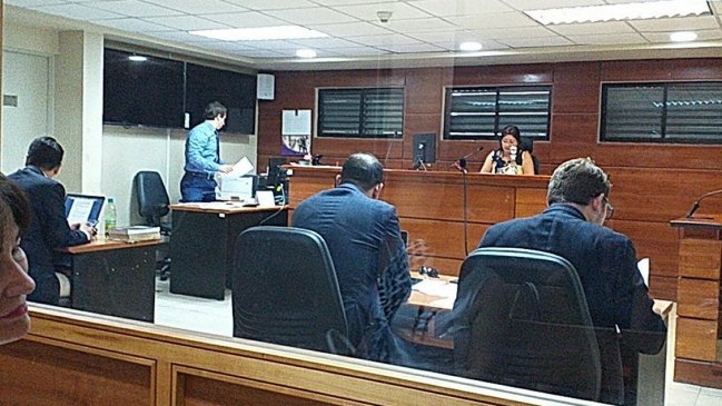 Fiscalía pide tres años de presidio para turistas que dañaron geoglifo 