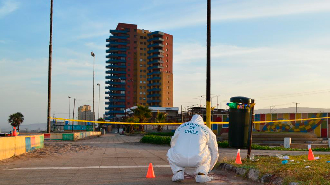 Insólito: Joven fue apuñalado y ambulancia que lo trasladaba chocó con un auto