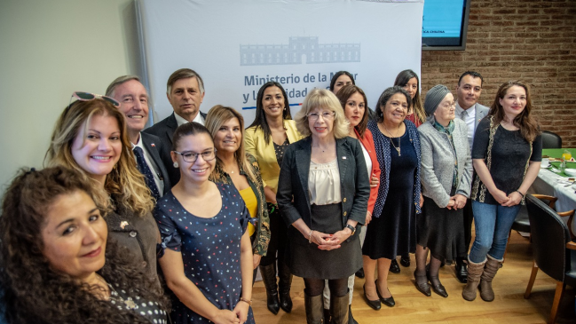 Artesana, mueblista, pastora: Magallanes homenajeará a ocho ciudadanas por Día de la Mujer
