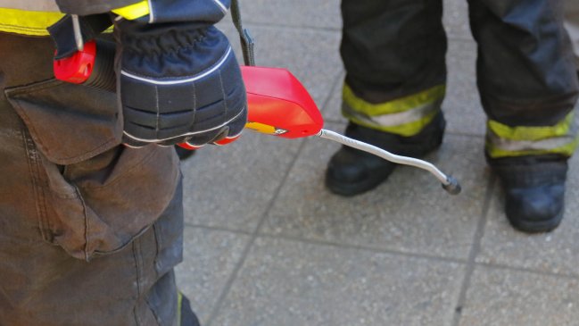 Emergencia por olor a gas moviliza a Bomberos en edificio del IND de Valdivia