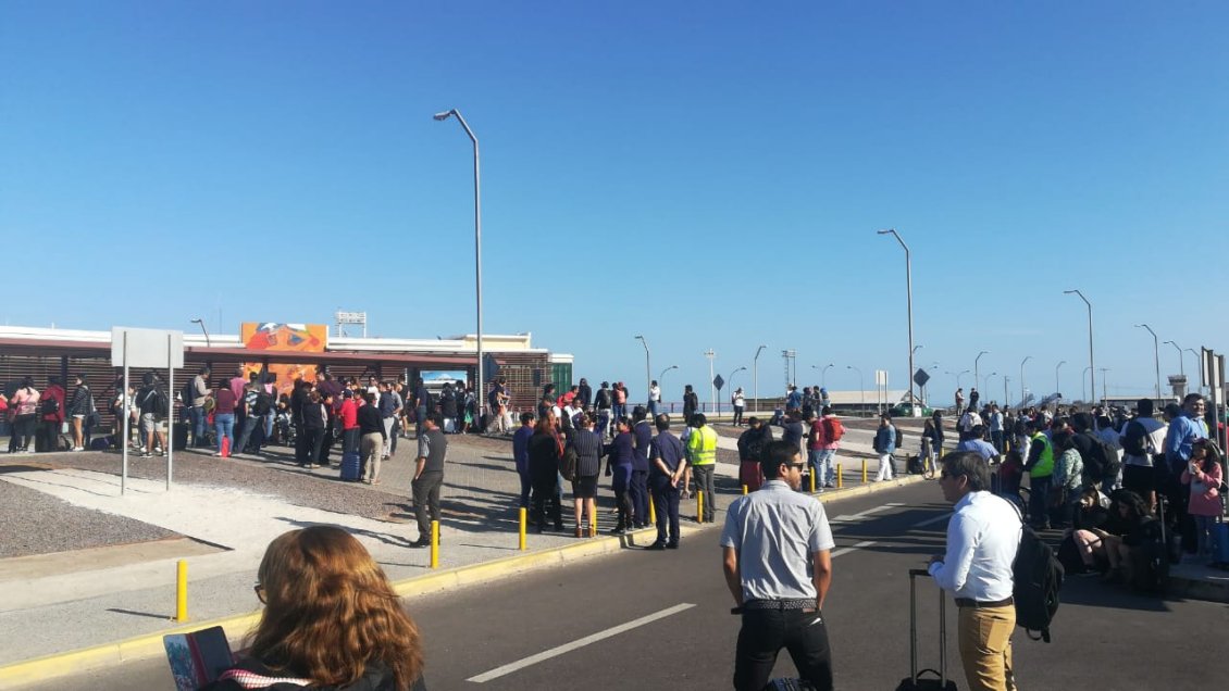 Bolso sospechoso obligó a evacuar el aeropuerto de Iquique
