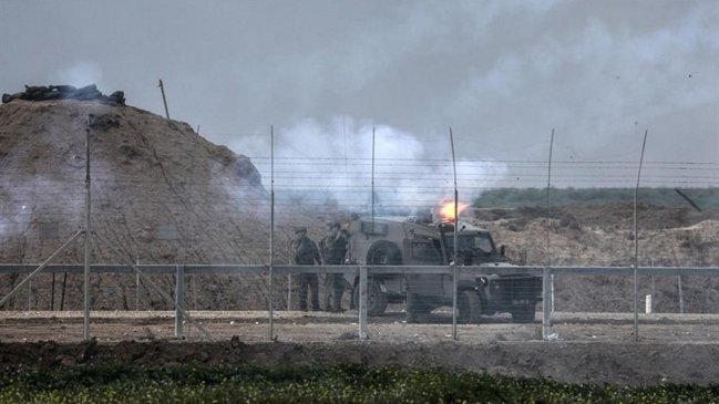 Israel atacó puesto militar en Gaza tras lanzamiento de globos explosivos