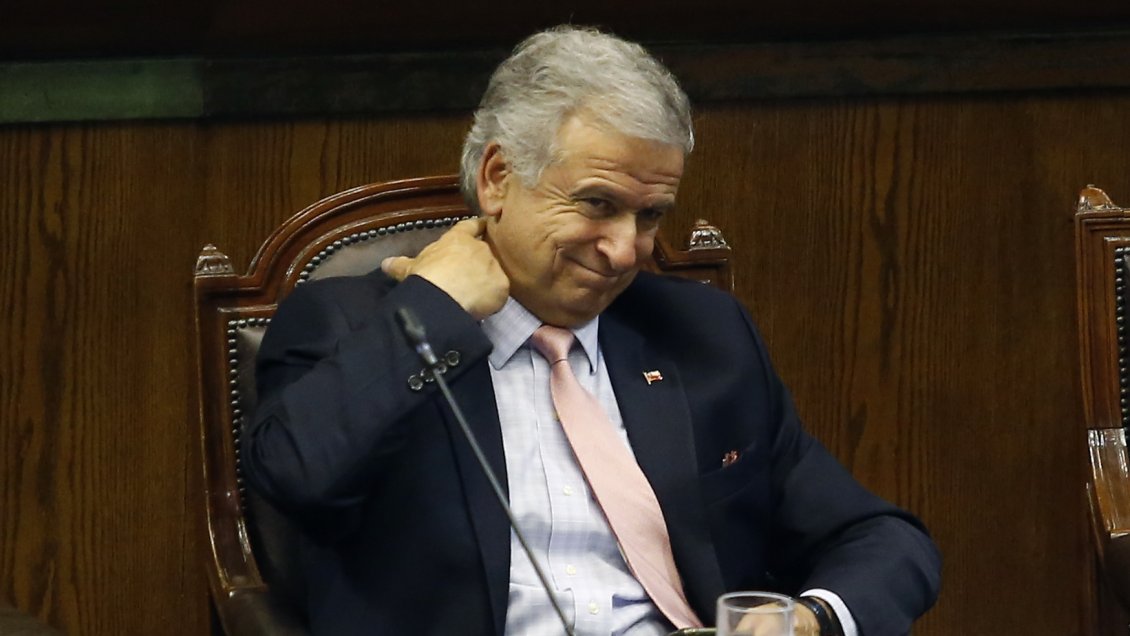 Hacienda explicó error en predicción de bencinas por 