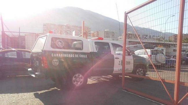 Detienen a sujeto acusado de apuñalar a ex pareja en su lugar de trabajo