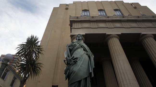 Corte revocó decisión de juez que dejó libre a acusado de robo