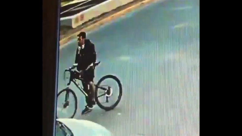 Ciclista se masturbó frente a mujer en Providencia