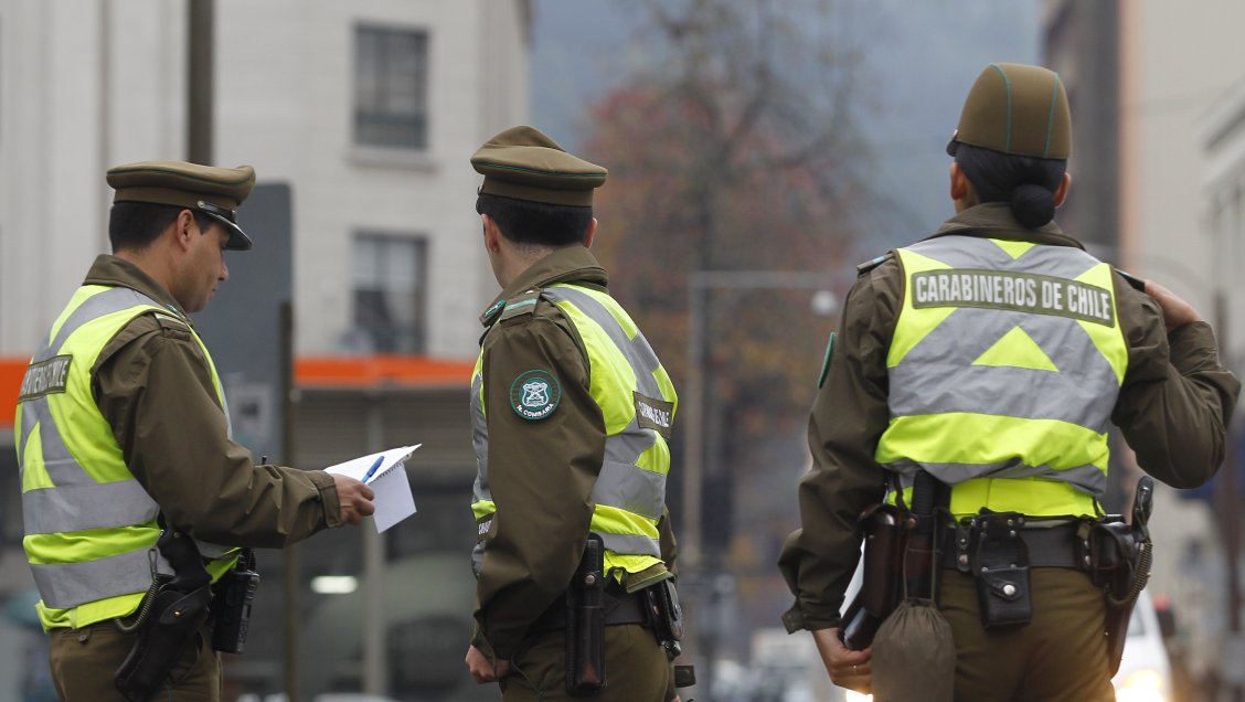 Gobierno evalúa incorporar a menores a control preventivo de identidad