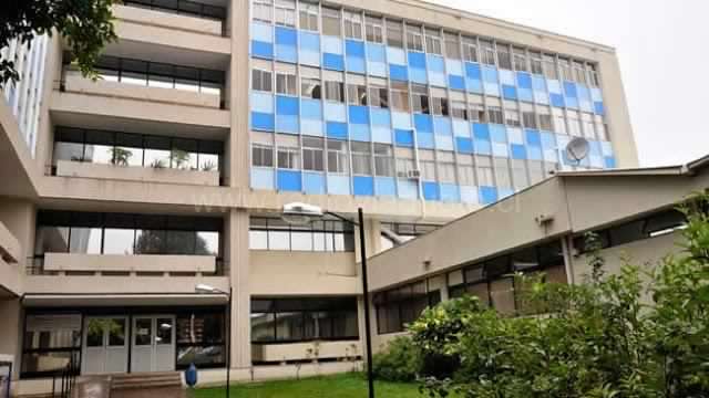 Tecnólogo médico que abusó a adolescente cumplirá condena en libertad