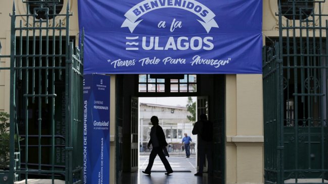 Rector pidió corregir tiempos para evitar que estudiantes pierdan gratuidad