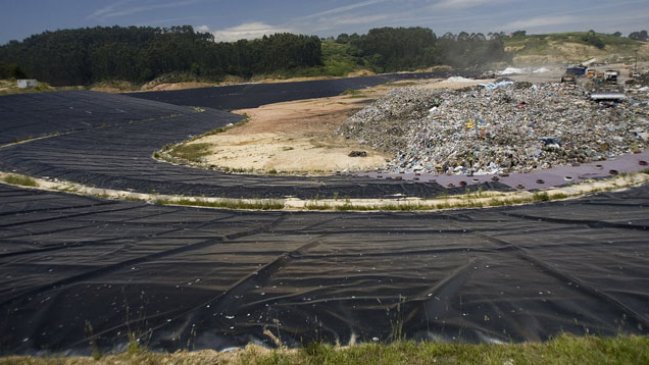 Inician sumario contra empresa a cargo de vertedero de residuos industriales en Chillán Viejo