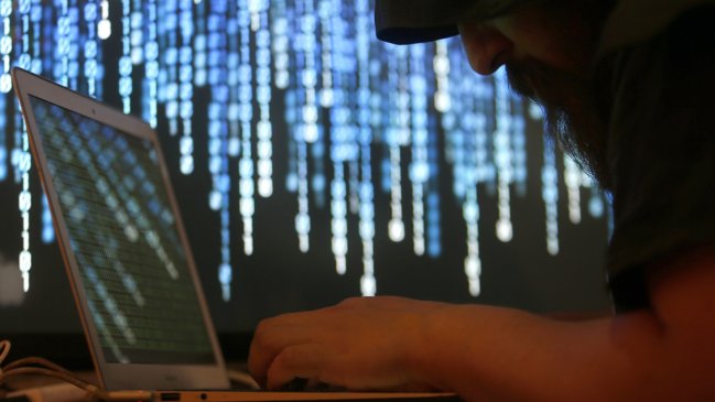 Datos Protegidos y proyecto que sanciona ciberacoso: 