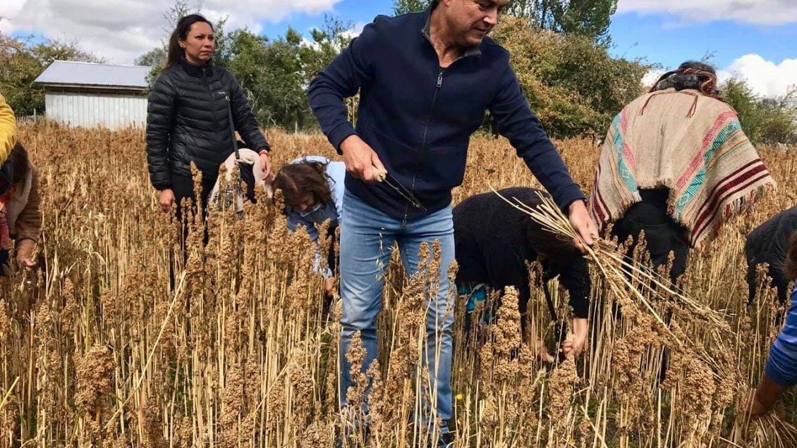 Alcalde de Río Bueno firmó por RN a meses de renunciar a la UDI