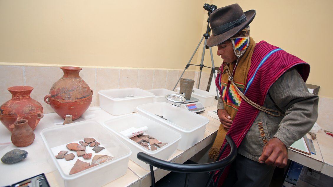 Bolivia impide el envío ilegal de pieza prehispánica a Estados Unidos