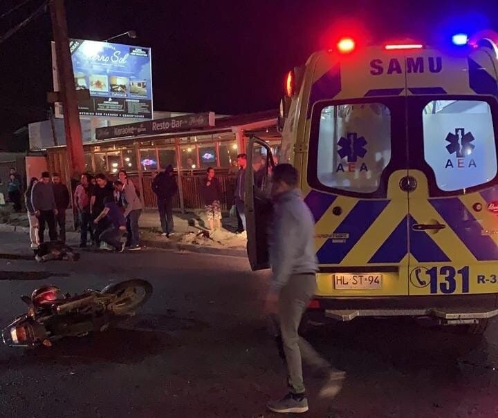 Quilpué: Motorista falleció tras chocar con auto y ser atropellado por un microbus