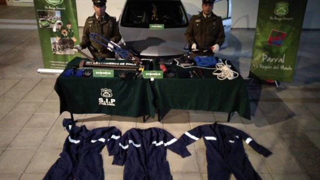 Parral: Tres hombres detenidos cuando intentaban entrar por el techo a una tienda Tricot