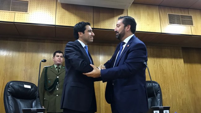 Atacama: Asumió el tercer intendente en un año de Gobierno de Sebastián Piñera